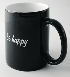 Kaffeebecher mit Glasur-Gravur